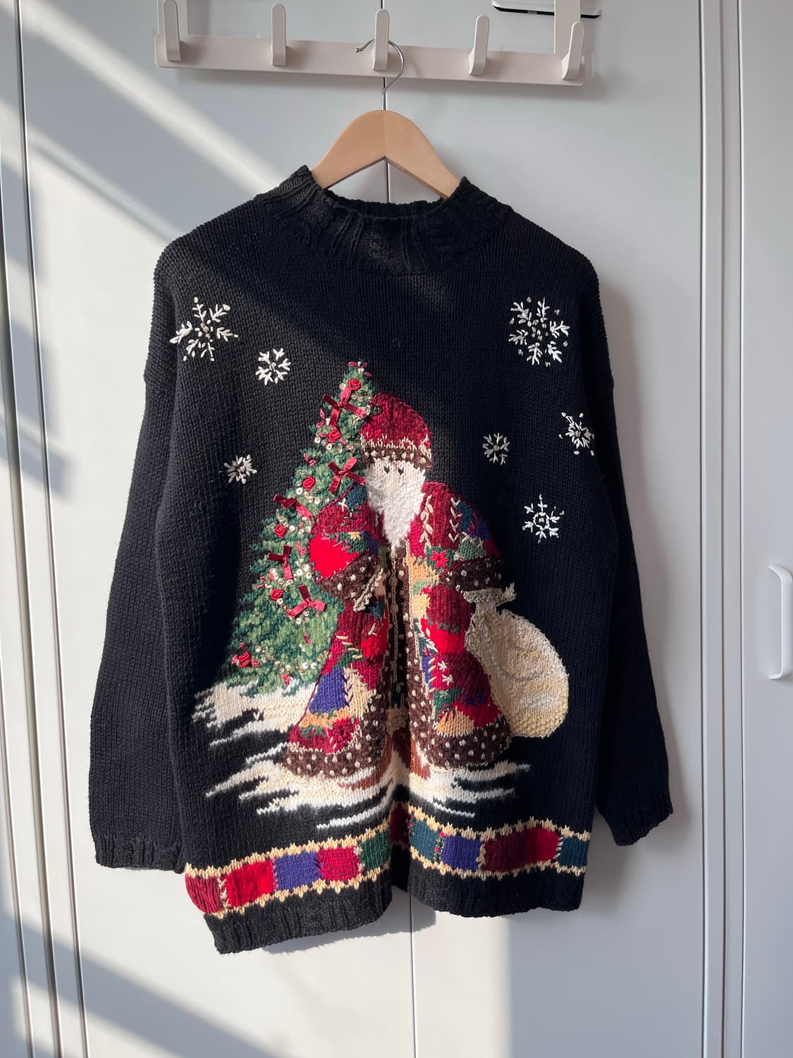 티아라 크리스마스 핸드메이드 산타 니트 상품이미지3