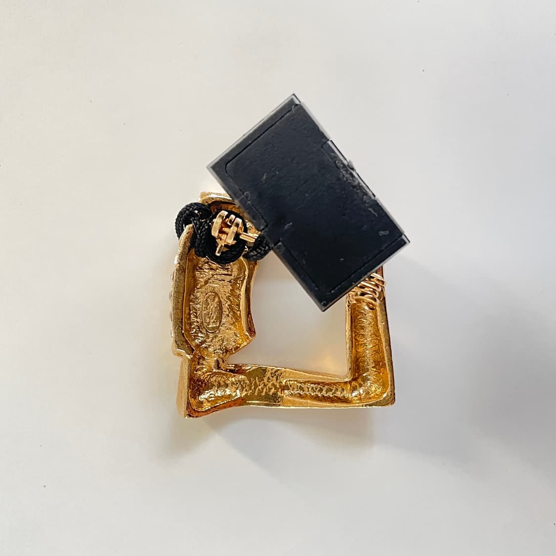 입생로랑 골드 라인스톤 브로치 새상품 상품이미지2