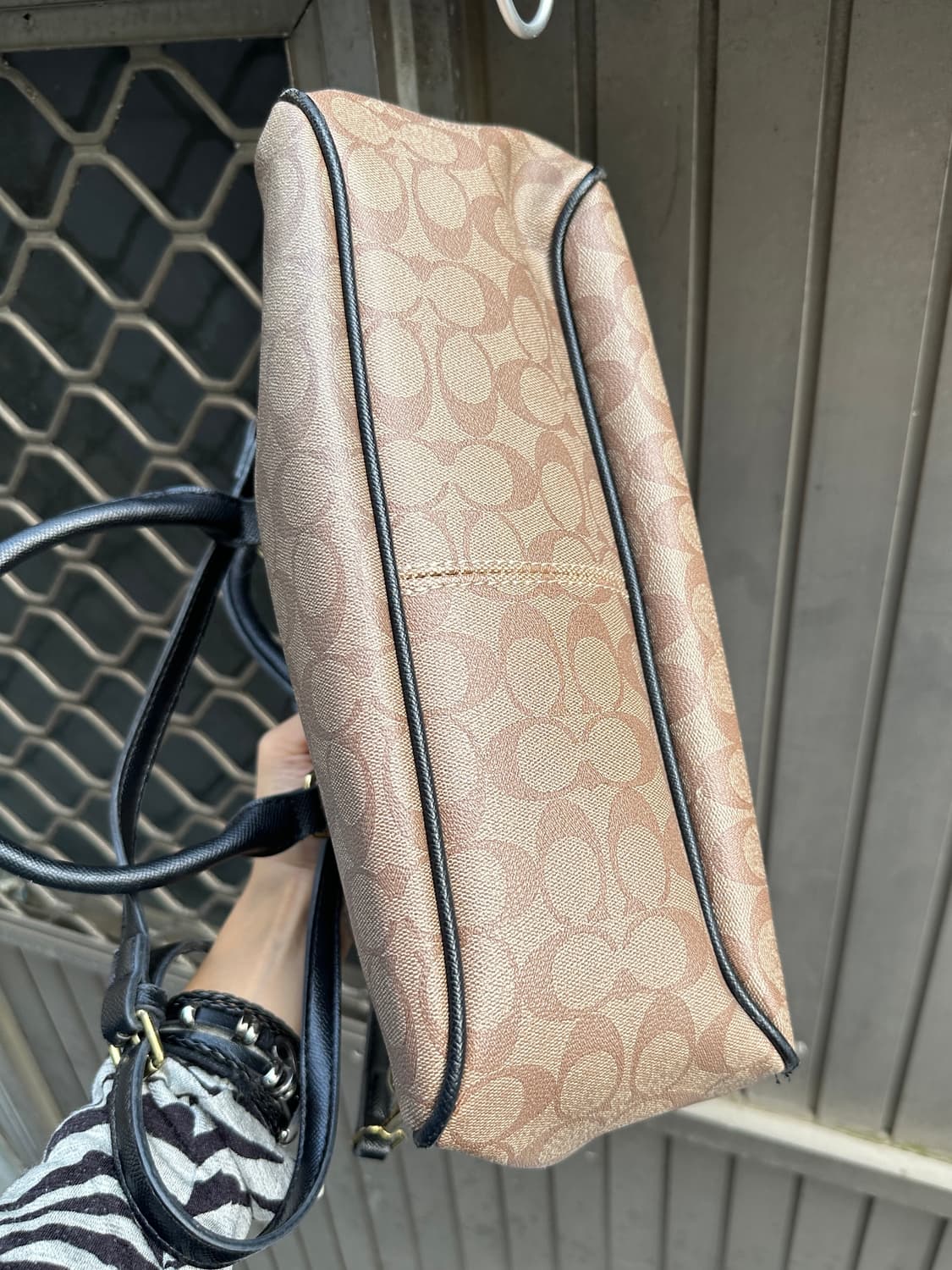 Coach vintage brown leather bag 상품이미지9