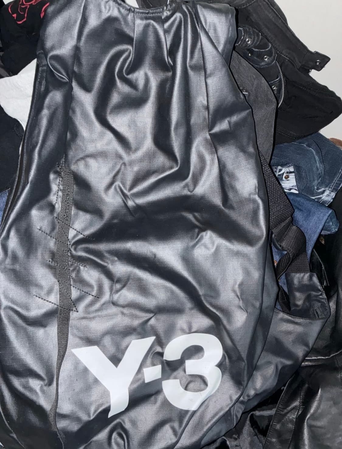 요지야마모토 y-3 백팩 상품이미지1