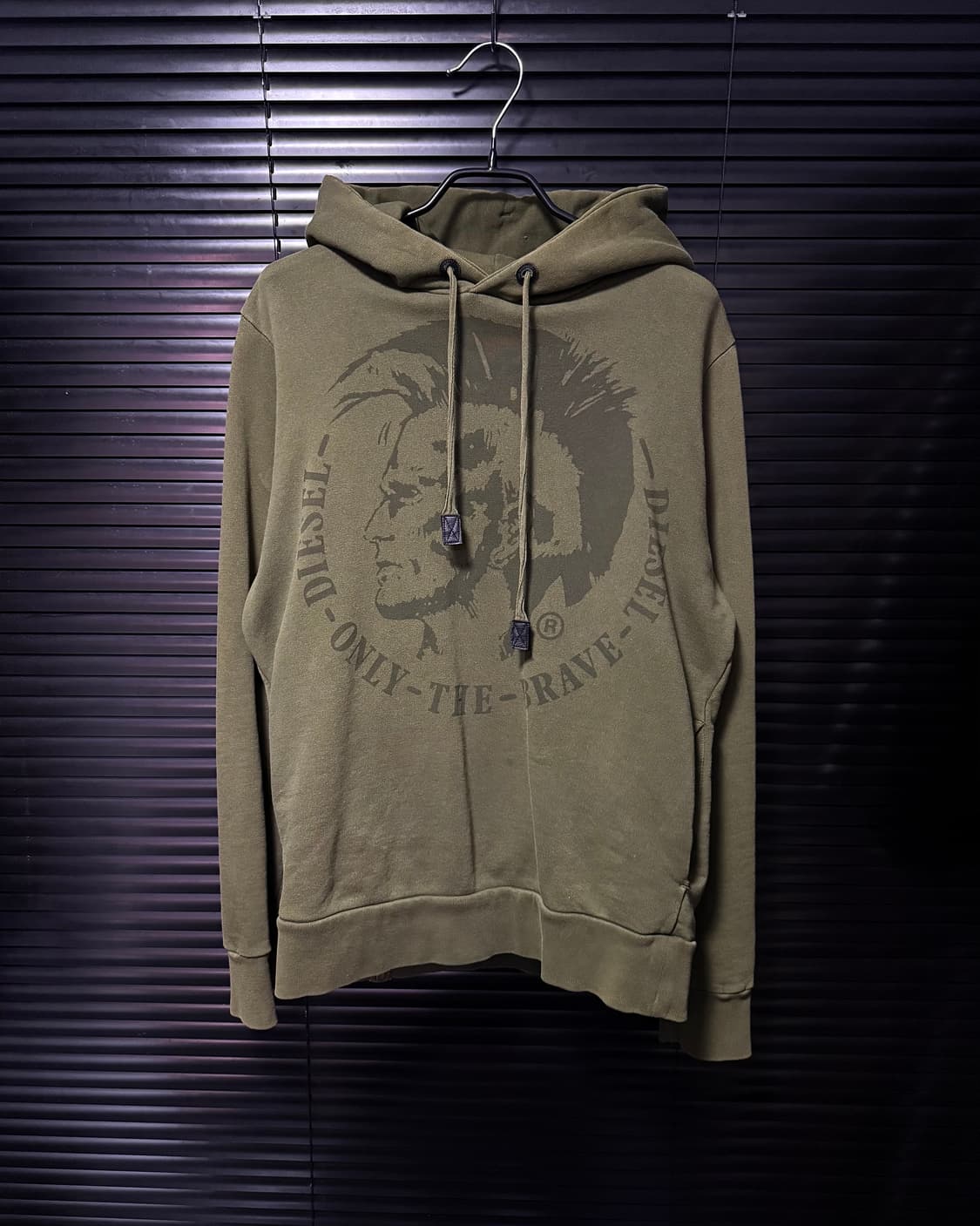 디젤 카키 브레이브맨 프린팅 스웻 여성 후드 고스 펑크 락 L 100 상품이미지2