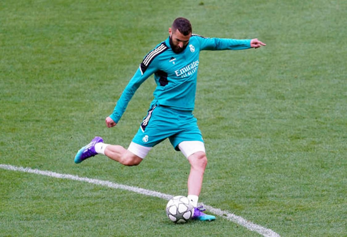 아디다스 레알 마드리드 21/22 집업 트레이닝 탑 상품이미지3