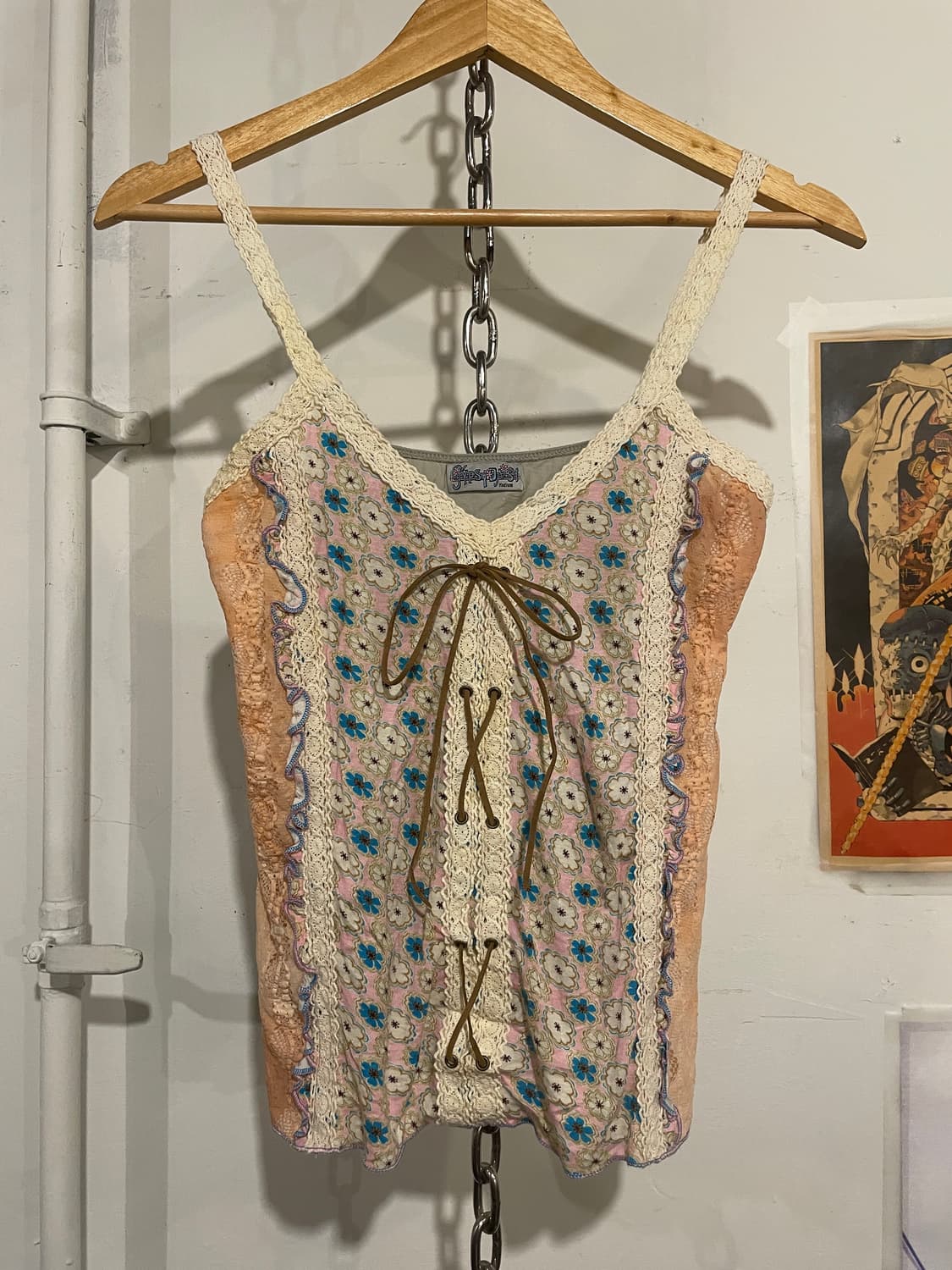 오리엔탈 핑크 플라워 패턴 아일렛 슬리브리스 상품이미지1