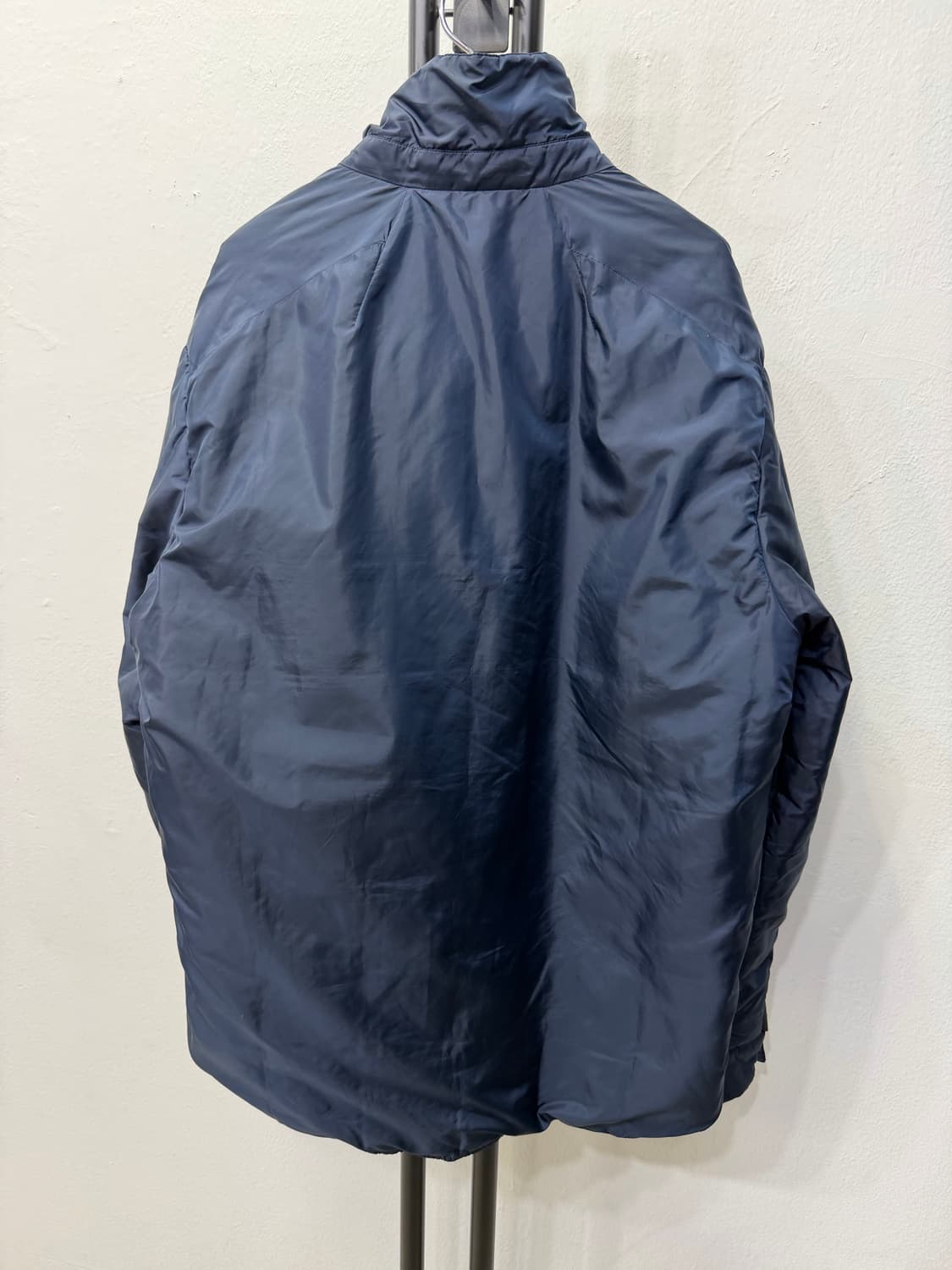 정품) 띠어리 남성 경량패딩 L 상품이미지5