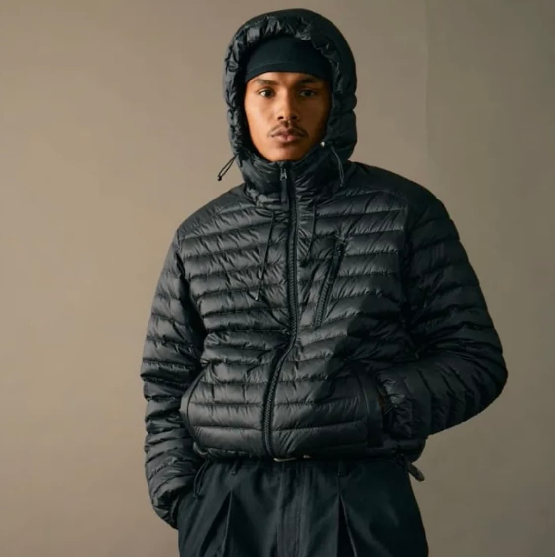 [S] 헤지스 HIS 경량 패딩 구스 다운 블랙 상품이미지1