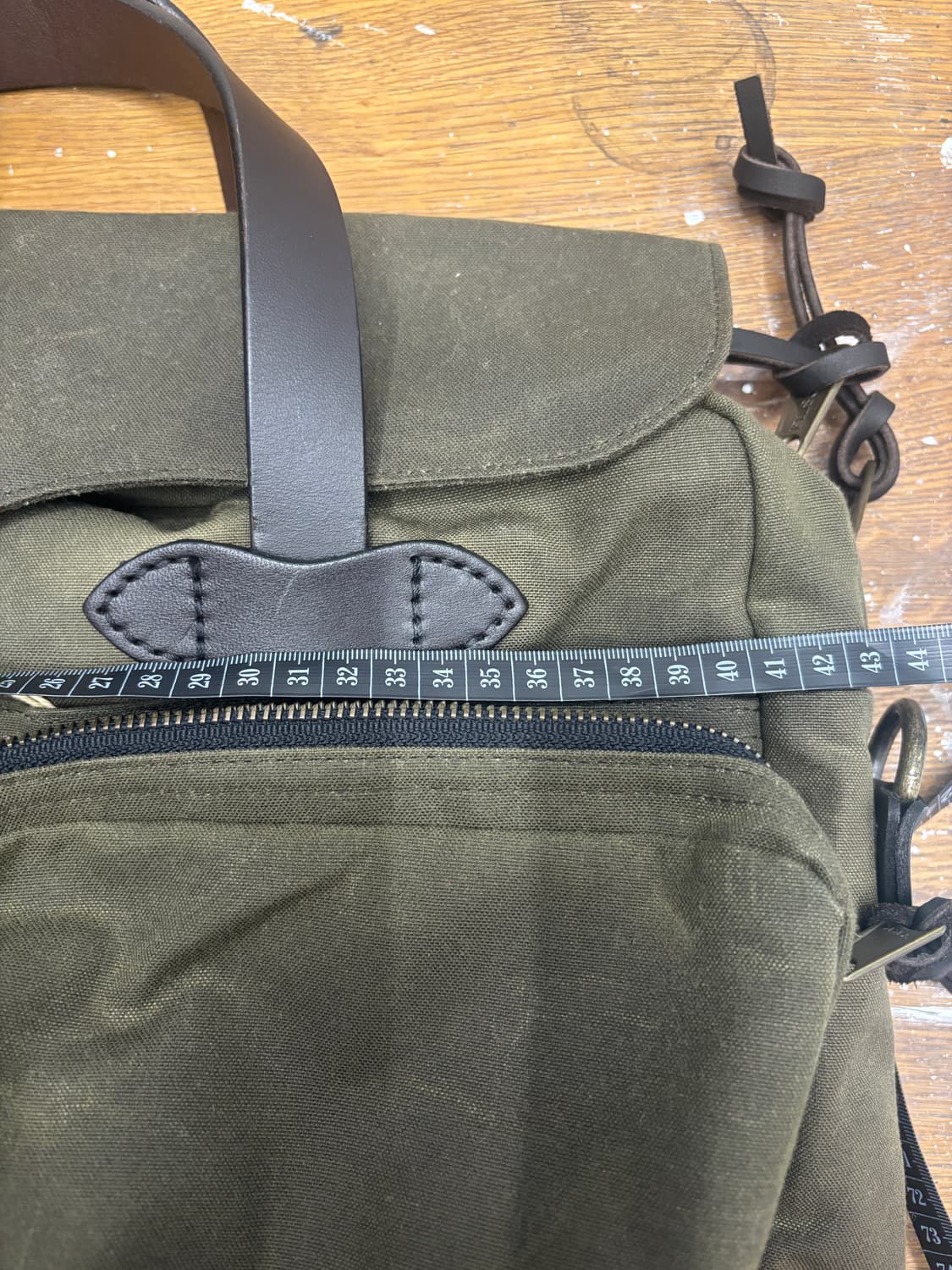 Filson 24 hour tin brief case 왁스코튼 숄더백 상품이미지9