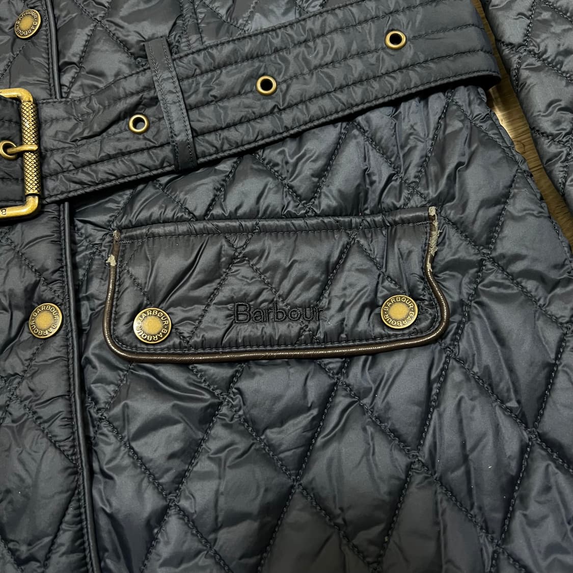 바버 여성 다이아몬드 퀼팅 벨티드 재킷 [네이비] S/90 상품이미지5