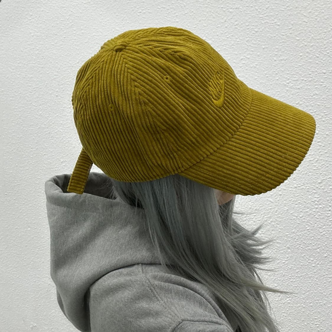 나이키 코듀로이 옐로우 볼캡 상품이미지2