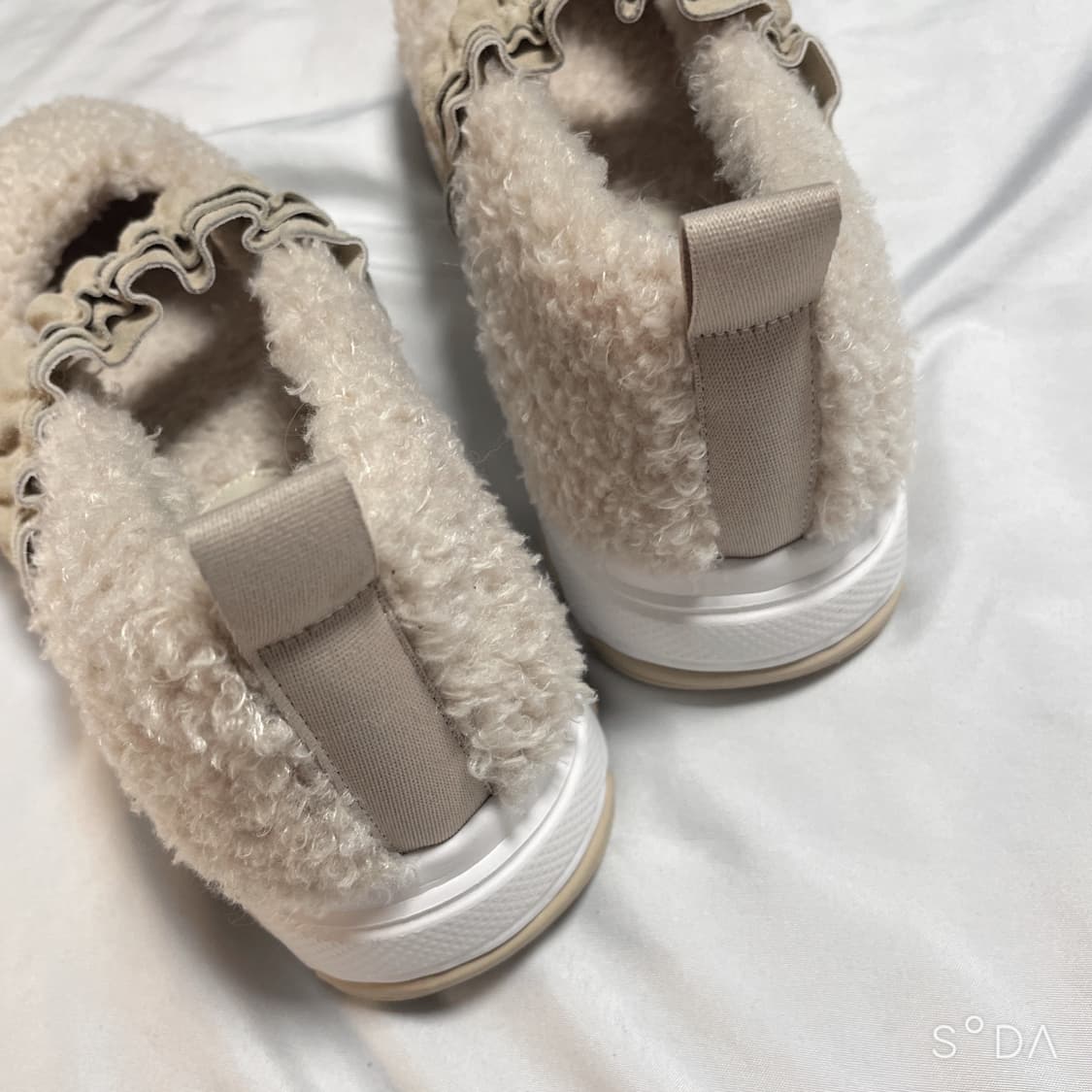 슈콤마보니 양털 플랫 스니커즈 240mm 상품이미지5