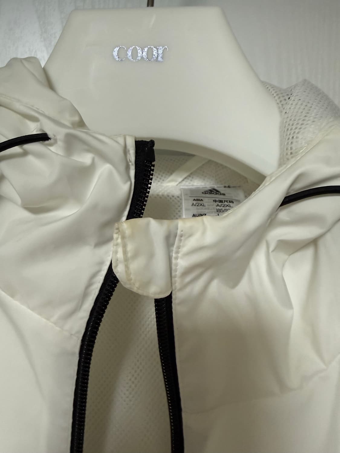 아디다스 화이트 바람막이 2xl 상품이미지2