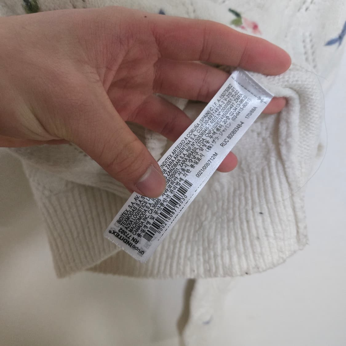 자라 플라워 자수 니트 상품이미지4