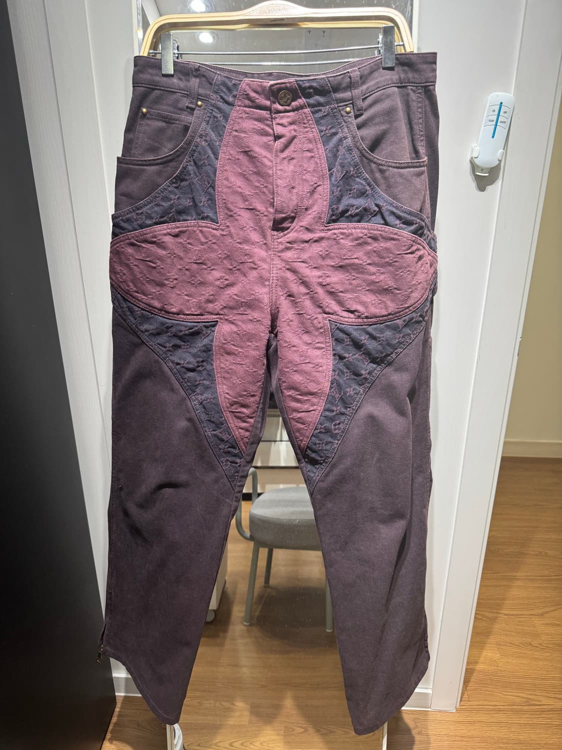 루이비통 모노그램 플라워 카펜터팬츠 상품이미지1