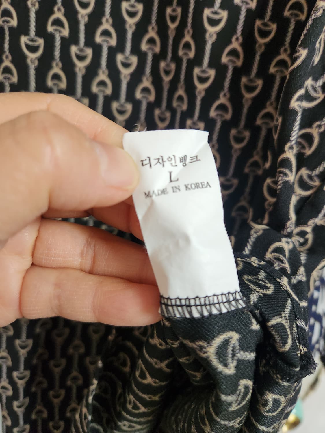 블랙 패턴 블라우스 칠부소매 66~77 상품이미지4