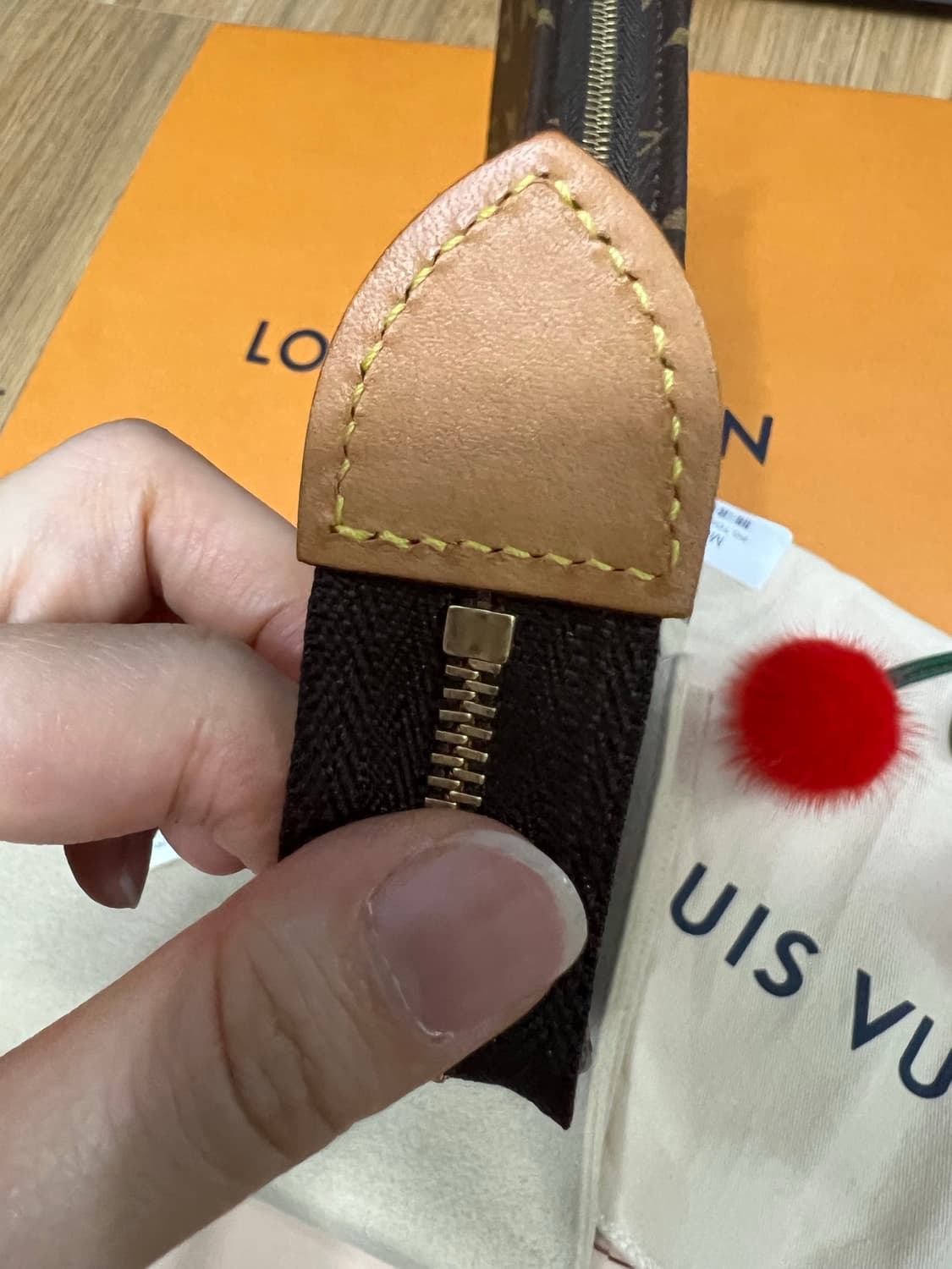 루이비통 토일렛 26 상품이미지5