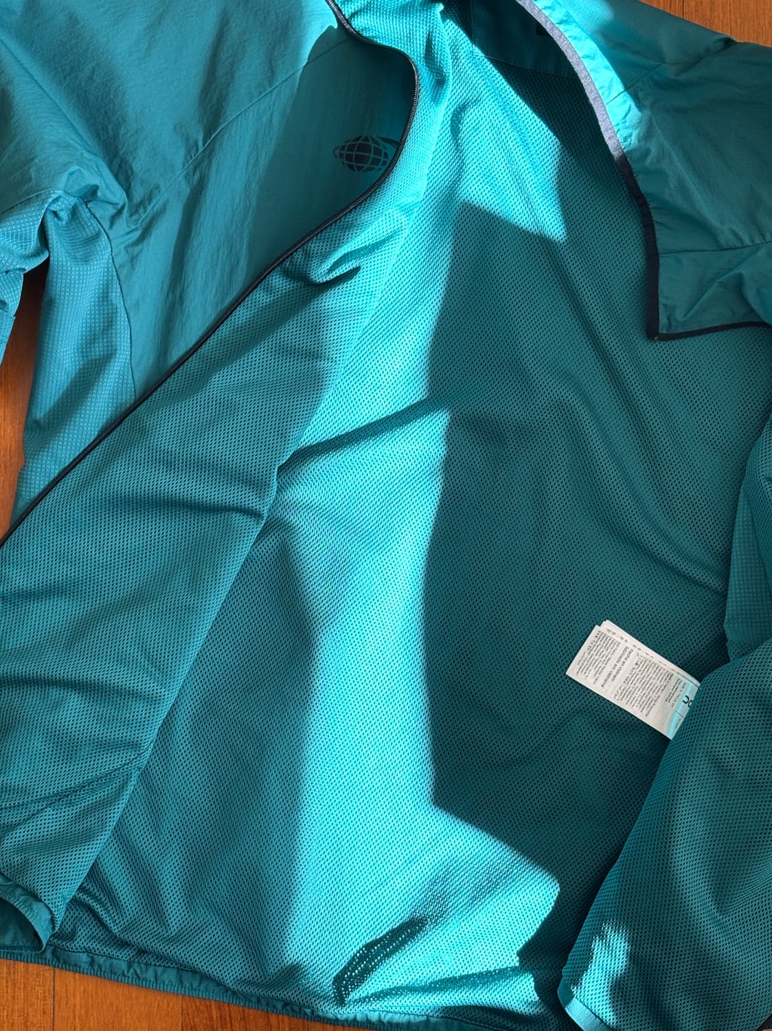 (S) 온러닝 x Beams 빔즈 트랙자켓 상품이미지8