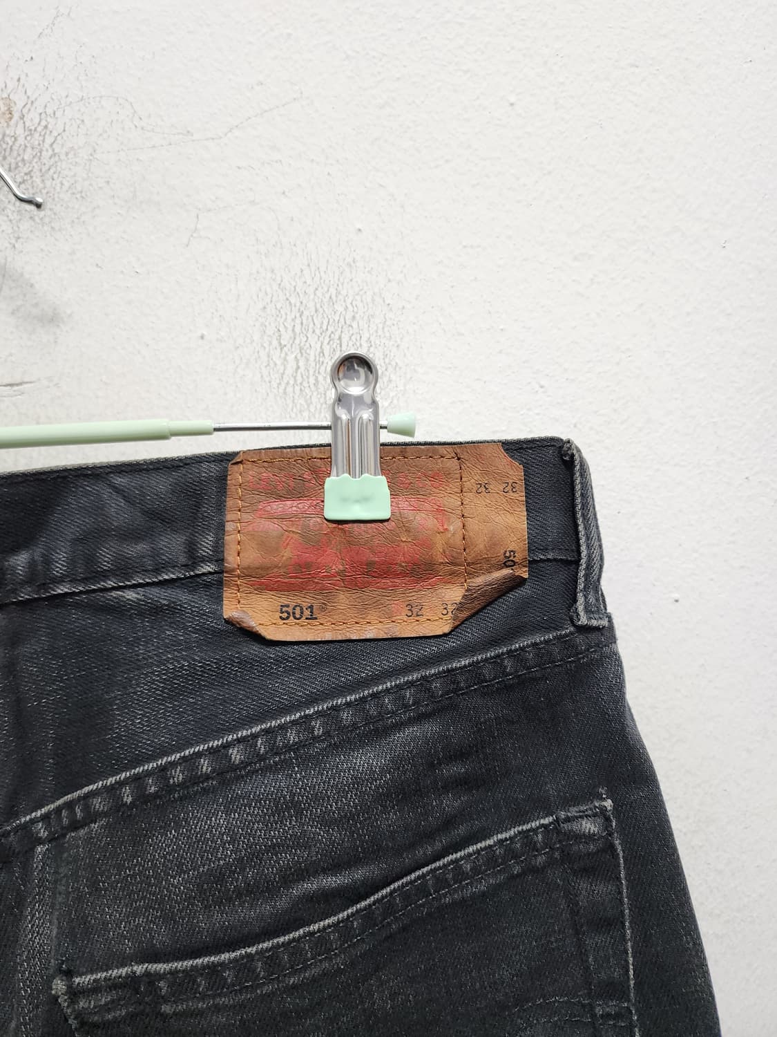 리바이스 501 흑청 데님 (벨기에산) 상품이미지3