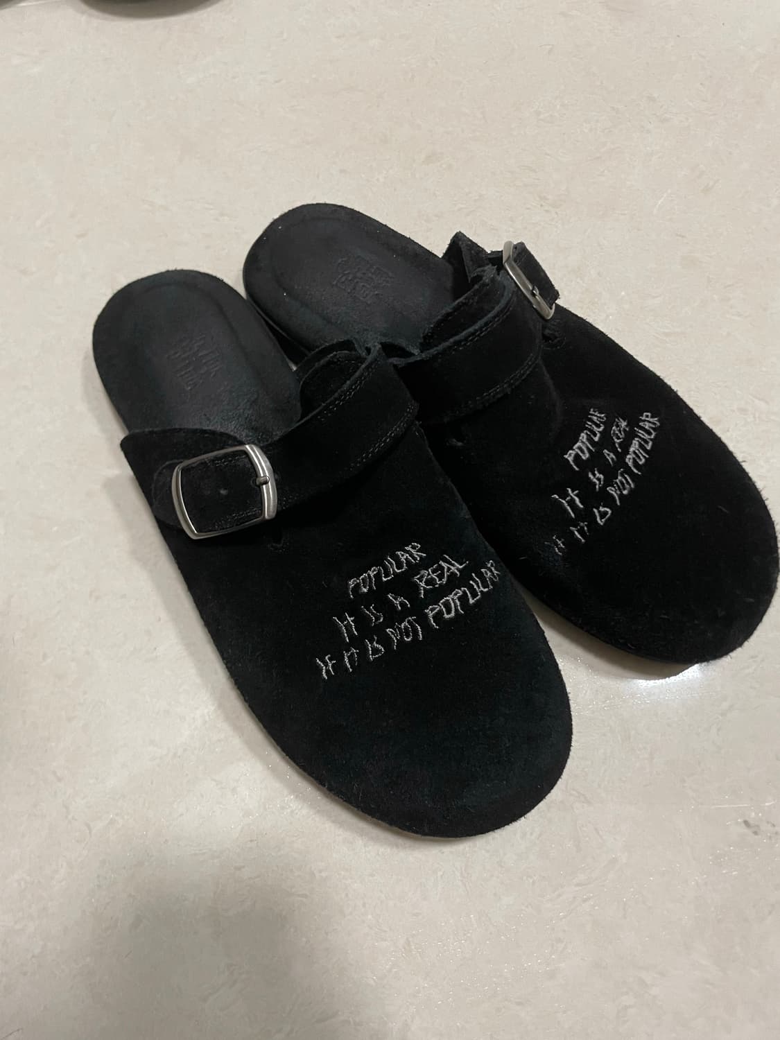 1) 폴리테루 1011 레터링 뮬 블랙 상품이미지3