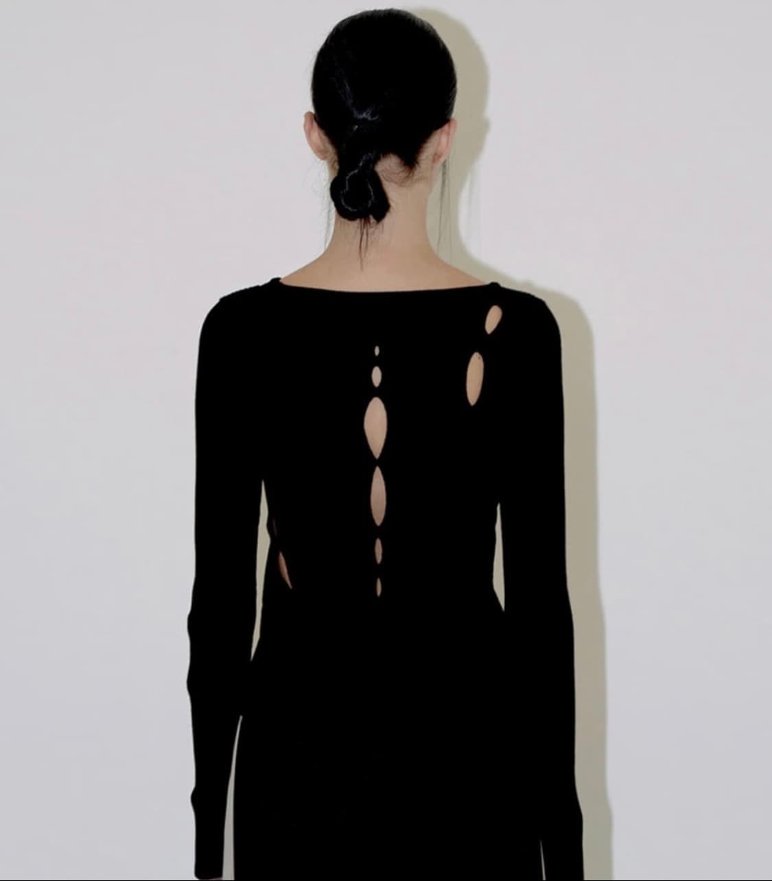 다이애그널 홀 니트 ERRATIC HOLE KNIT (black) 상품이미지2