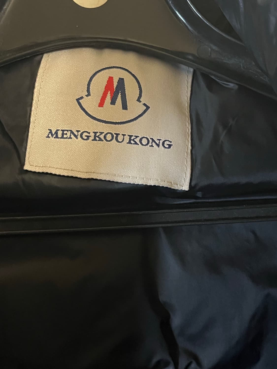 몽클레르 마야 후드 쇼트 다운 자켓 블랙 (M)  상품이미지5