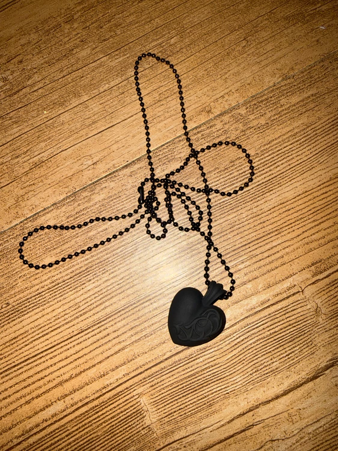 크롬하츠 하트 실리콘 목걸이 블랙 상품이미지1
