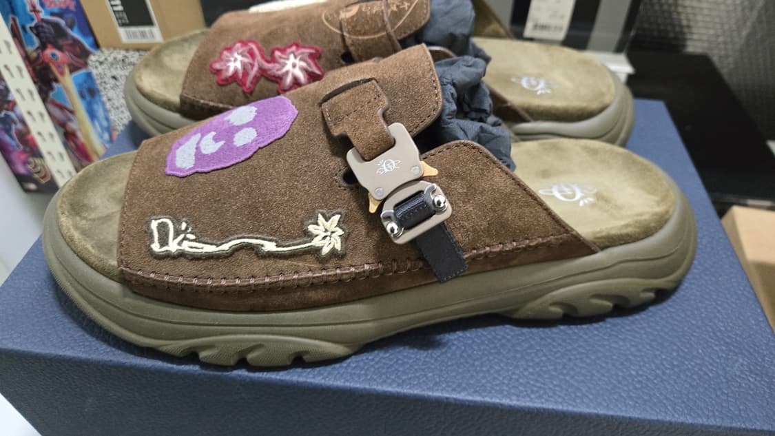 디올 X 캑터스 잭 H타운 커피 EU45사이즈(290~300) 상품이미지5