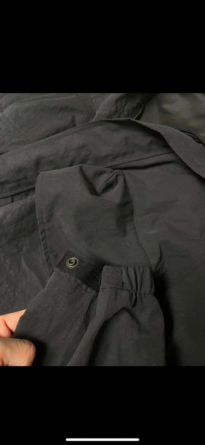 비바스튜디오 바람막이 HOODED WEB JACKET [BLACK] 상품이미지9