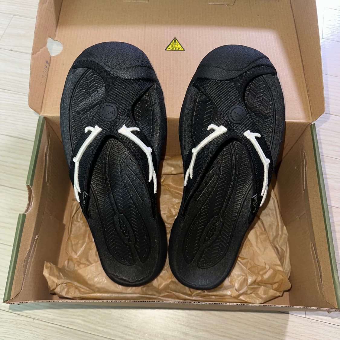 남이서팔 킨 콜라보 South2 West8 X keen 상품이미지2