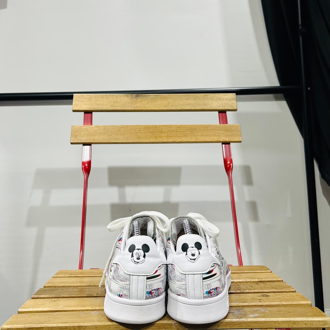 255) 아디다스 운동화 남성 남자 신발 스탠스미스 미키마우스 3D 상품이미지4