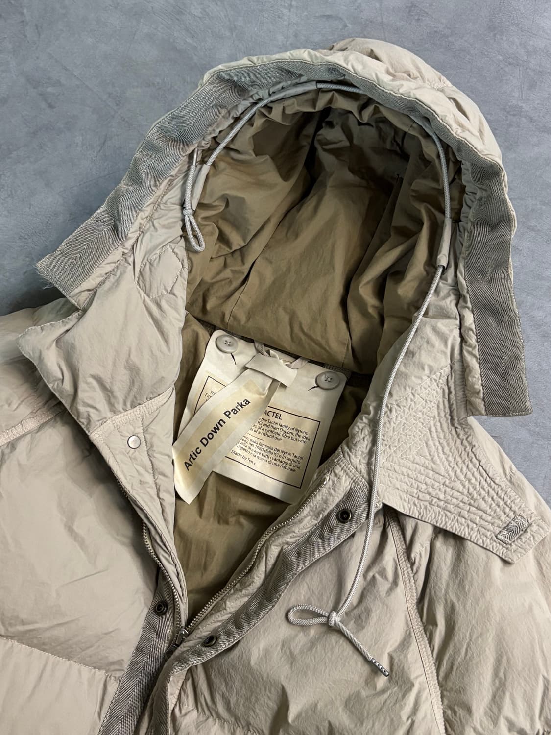Ten C 텐씨 베이지 아틱 다운 파카 ​ 상품이미지4