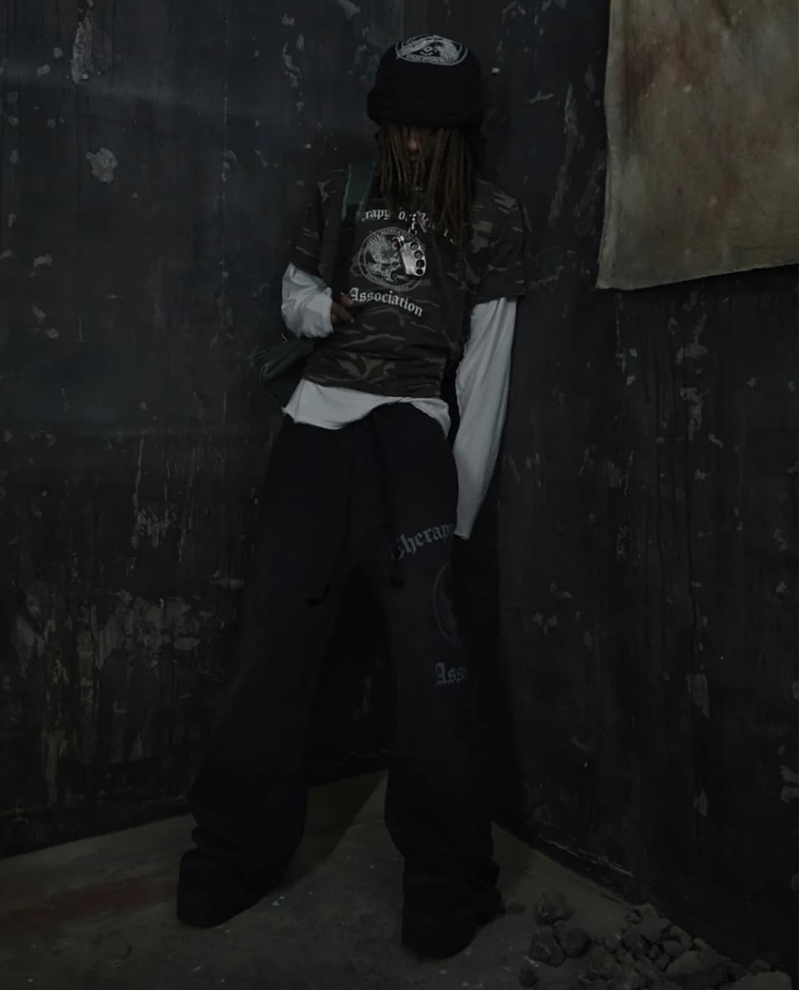 선데이오프클럽 빈티지 와이드 스웻 팬츠 워시드 블랙 2 상품이미지2