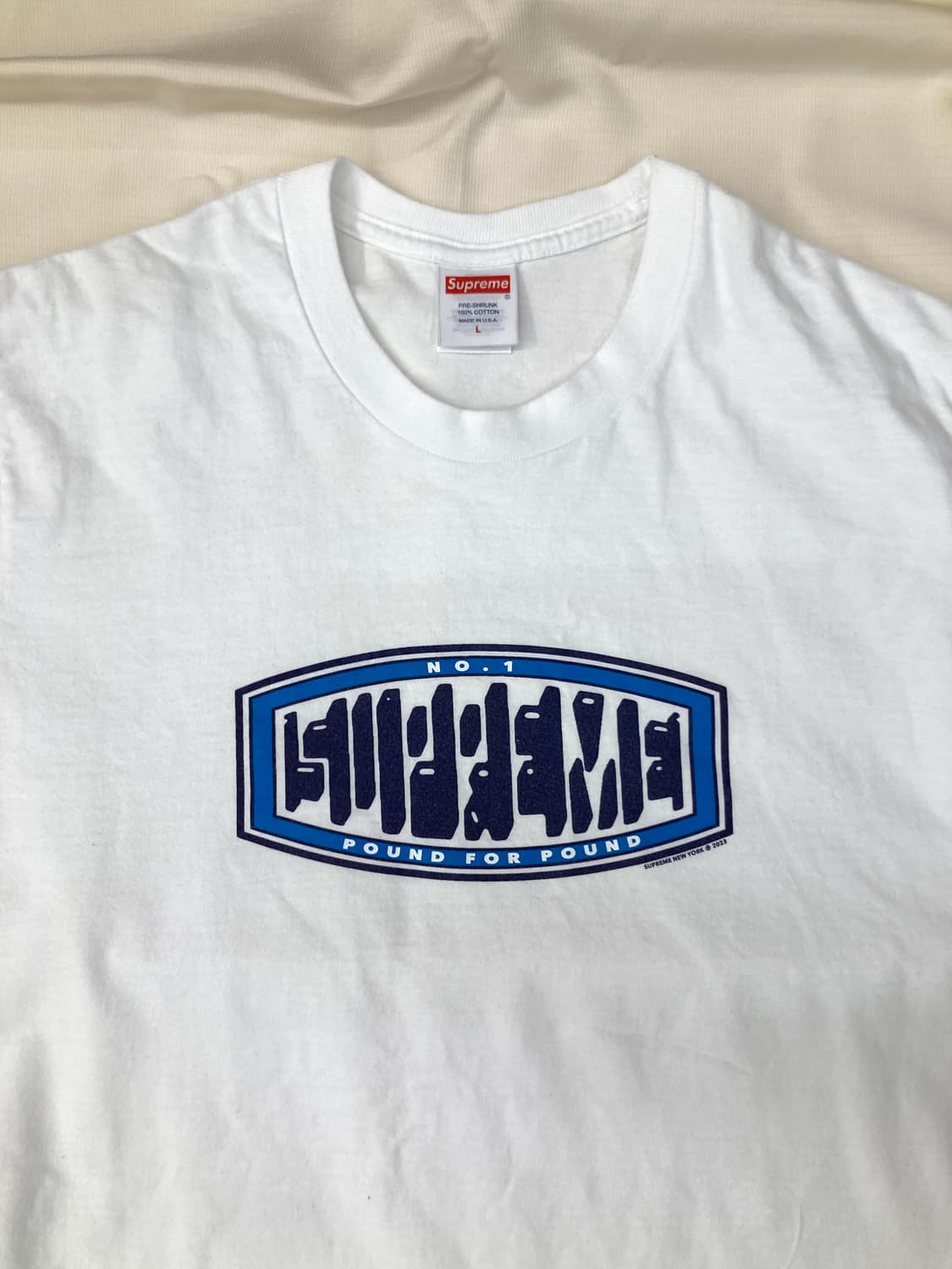 Supreme 'No.1 Pound for Pound' 티셔츠 (2023 상품이미지1