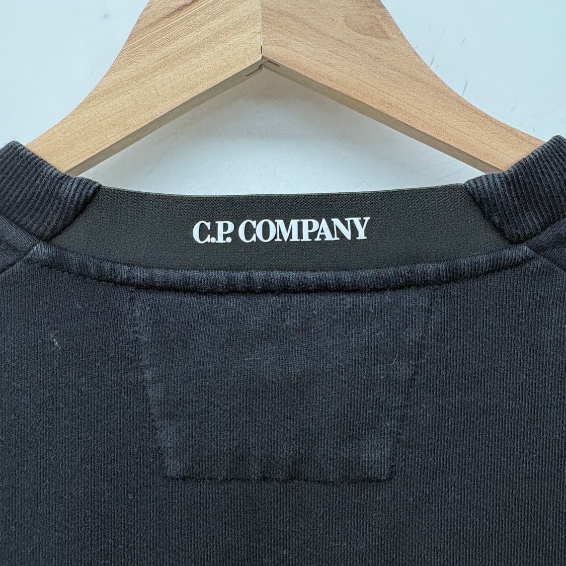 C.P.컴퍼니 블랙 맨투맨 남성 XXL 상품이미지5