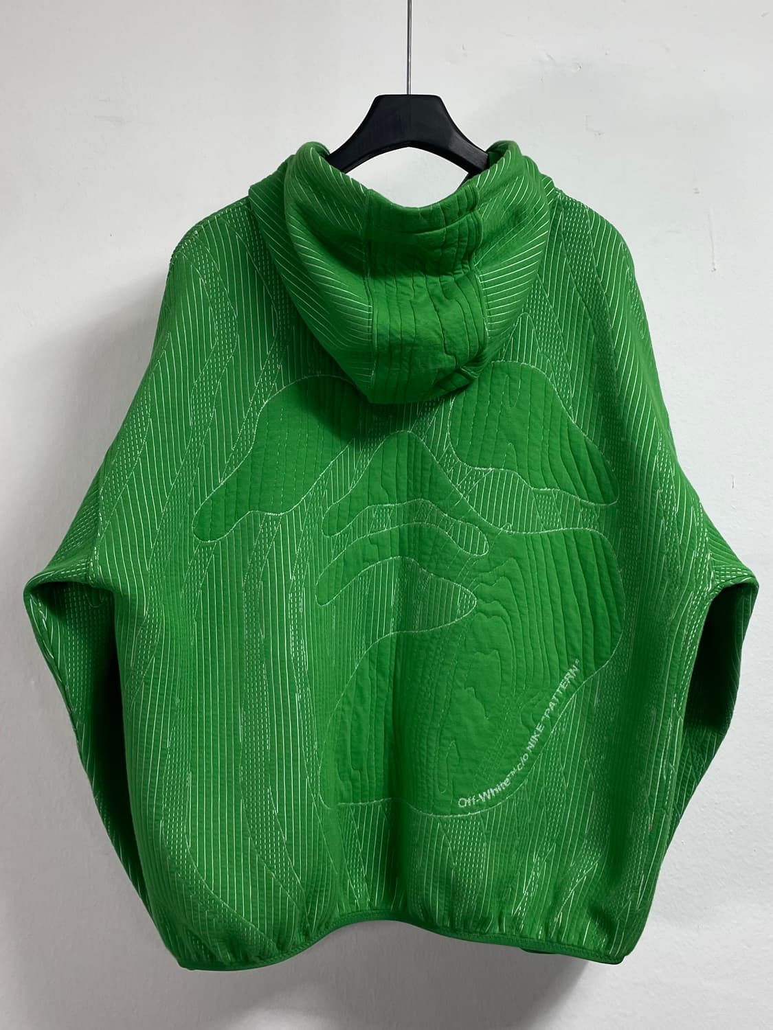 나이키 X 오프화이트 엔지니어드 캘리 후드티 (on.141) 상품이미지3