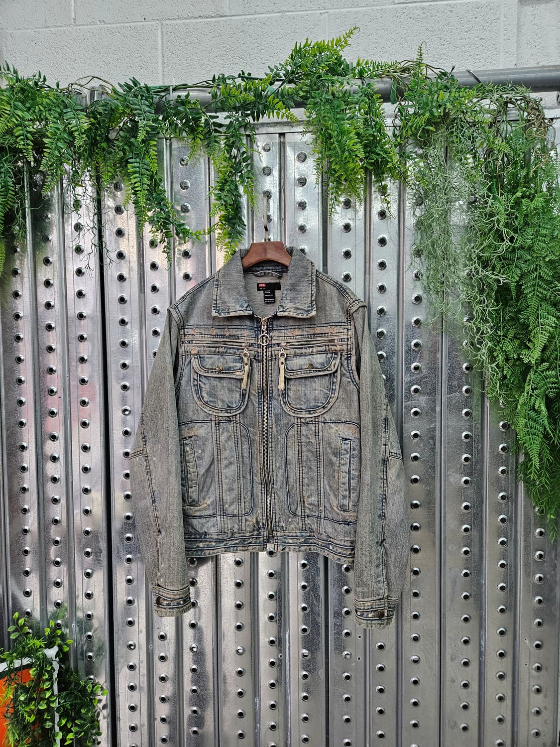 디젤 워시드 바이커 데님 자켓 상품이미지1