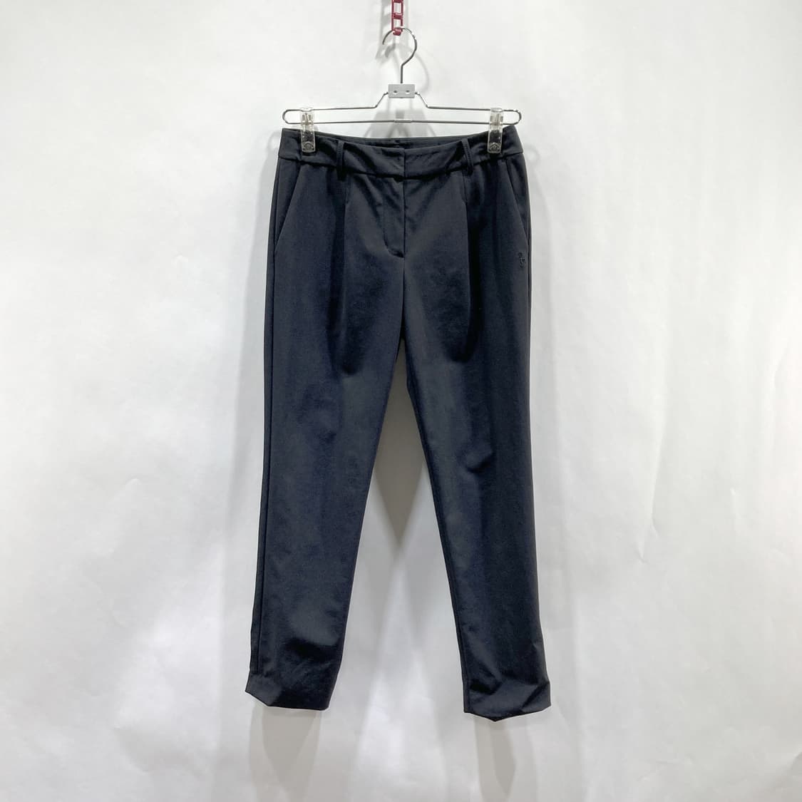 헤지스 여성 원턱 골프팬츠 블랙 26  상품이미지1