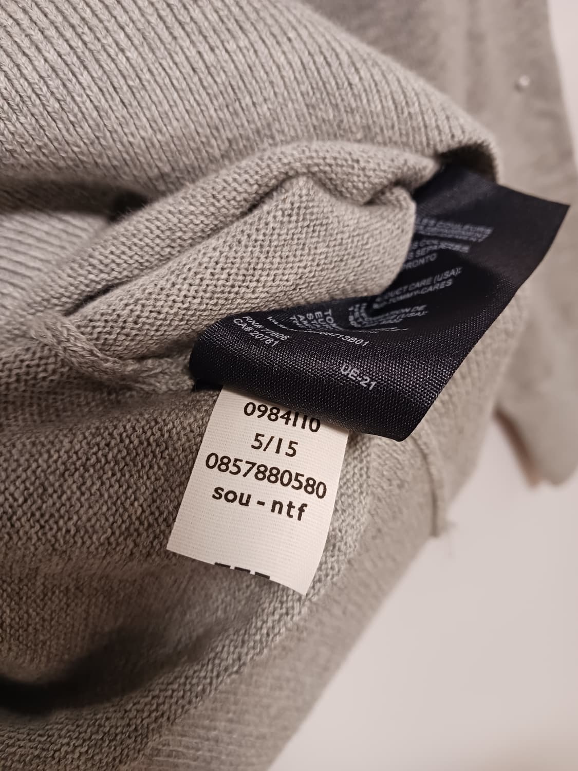 타미힐피거 자수로고 긴팔니트 상품이미지5