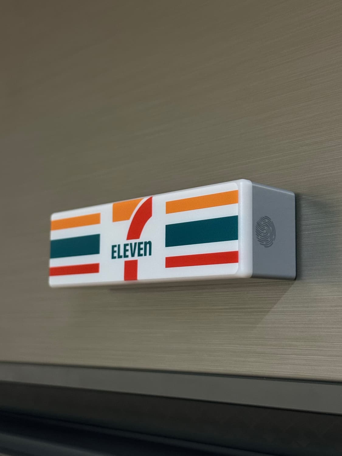 세븐일레븐 로고 자석 무드등 상품이미지1
