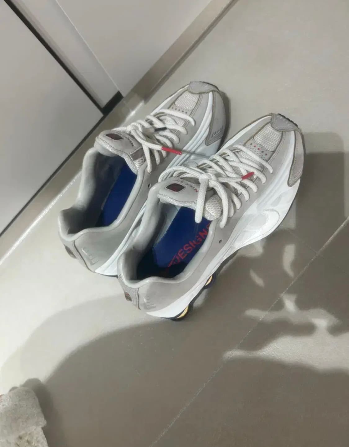 나이키 샥스 r4 240  상품이미지1