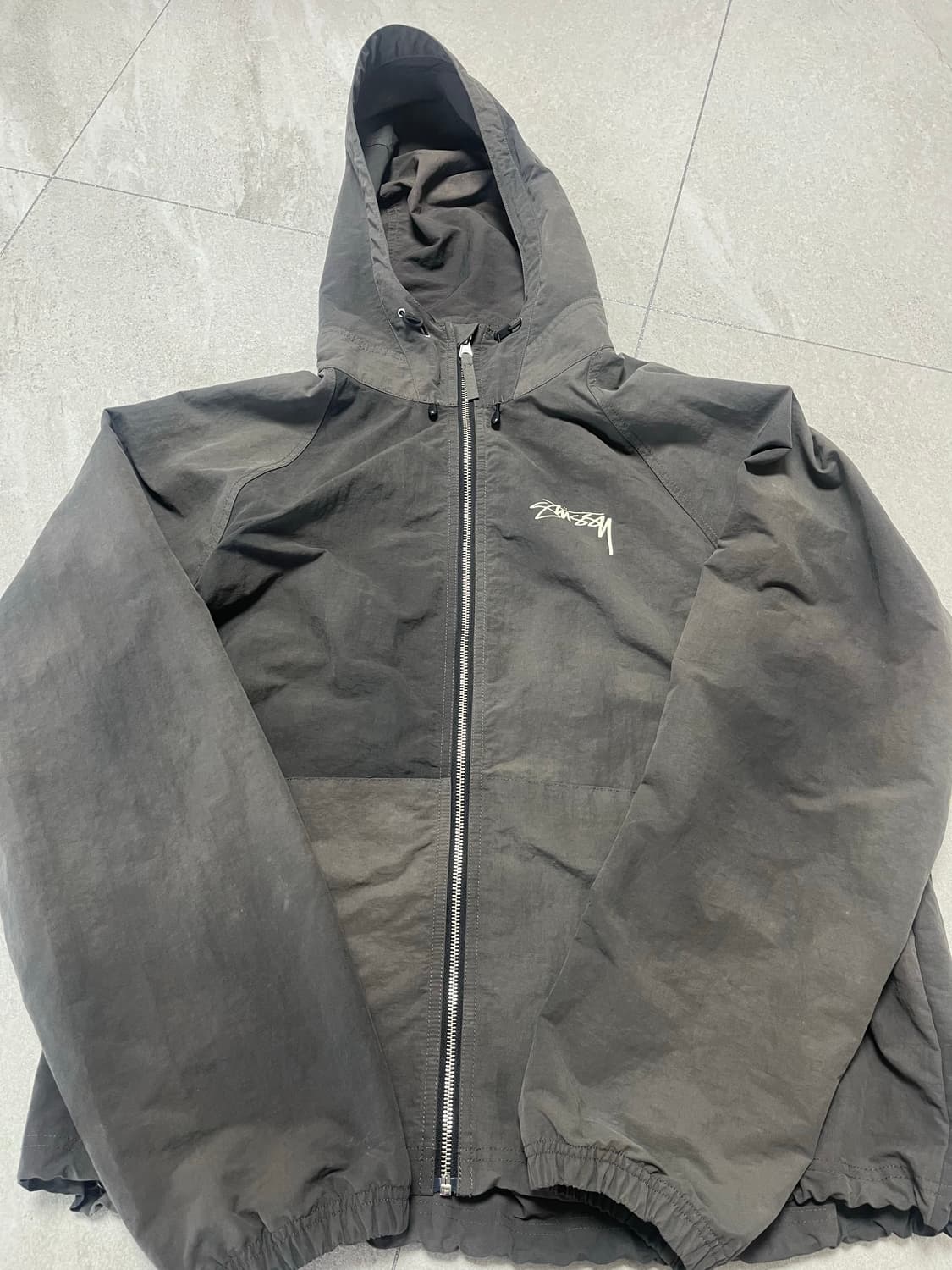 스투시 비치쉘 바람막이 블랙L 상품이미지1