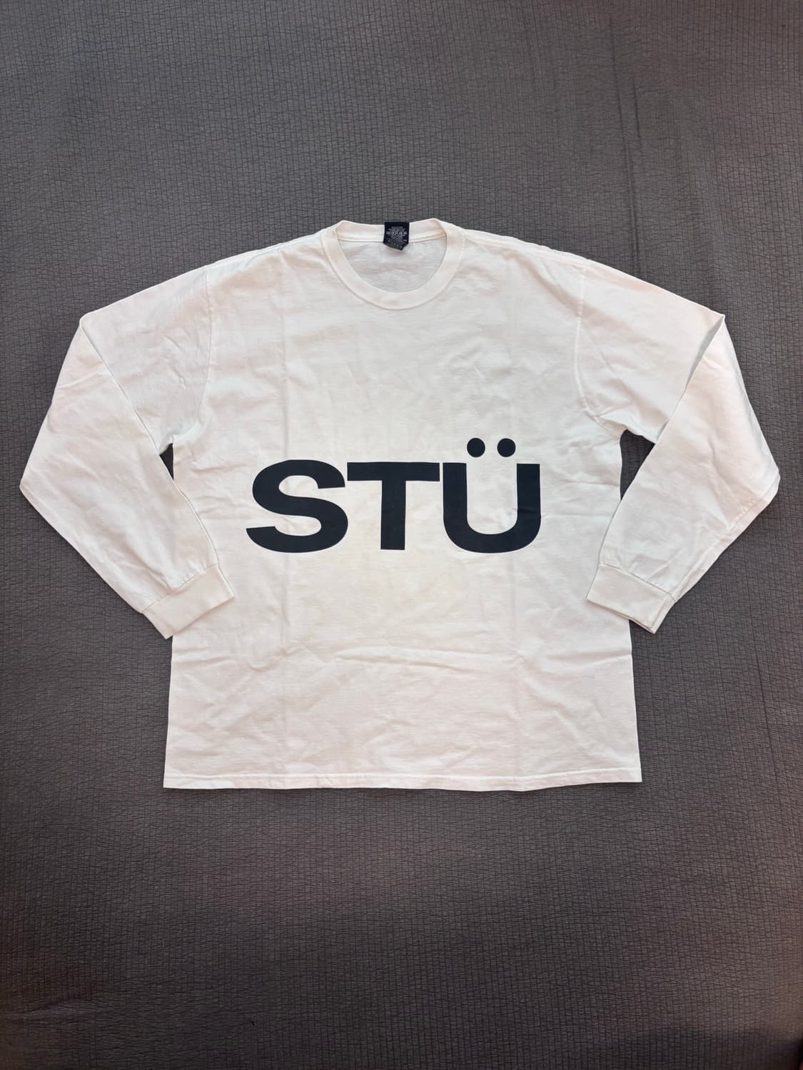 Stussy 올 캡스 롱슬리브 티셔츠 화이트 상품이미지1