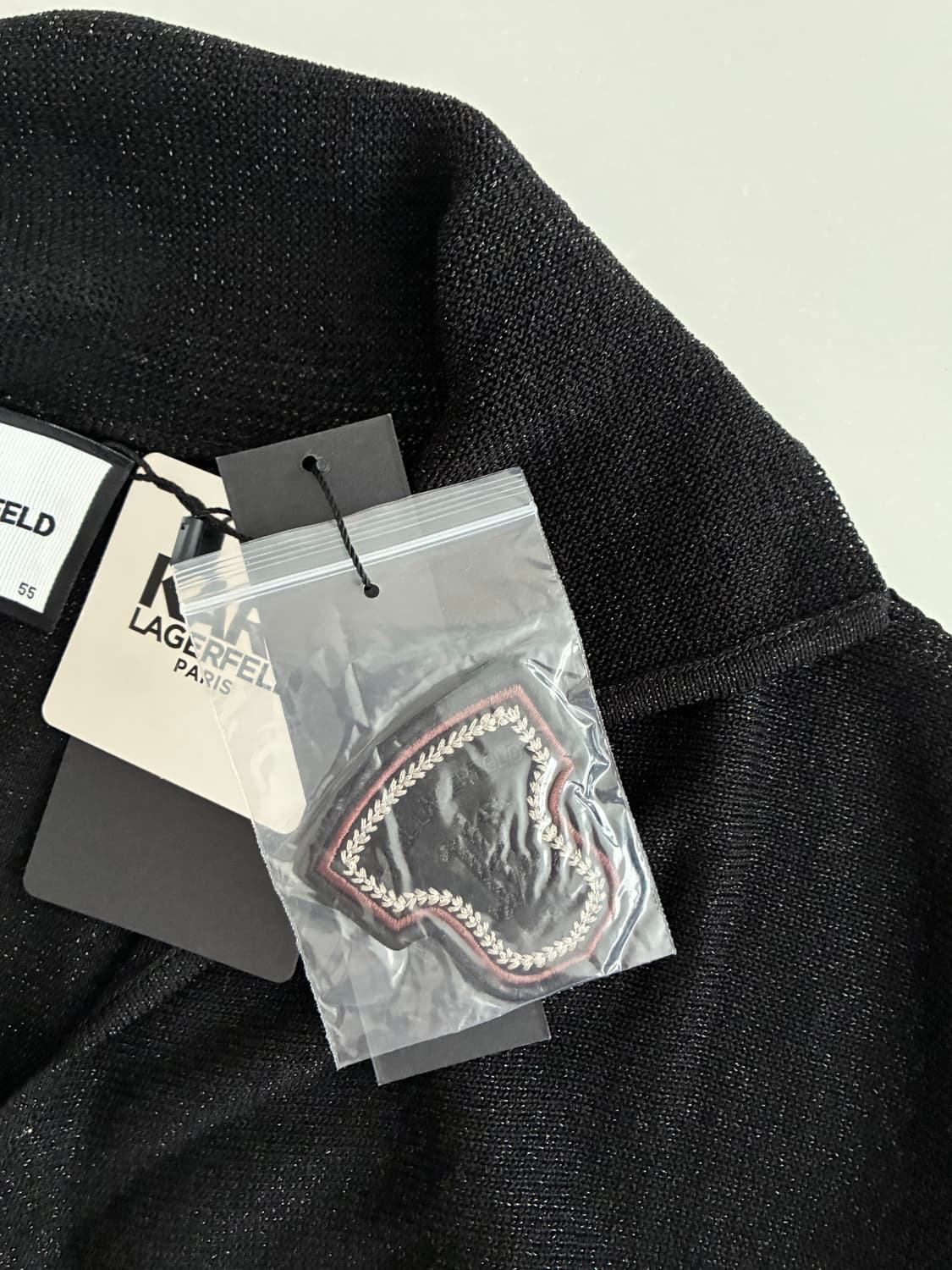 55) 새상품 칼라거펠트 글리터 여름 니트 블랙 상품이미지5