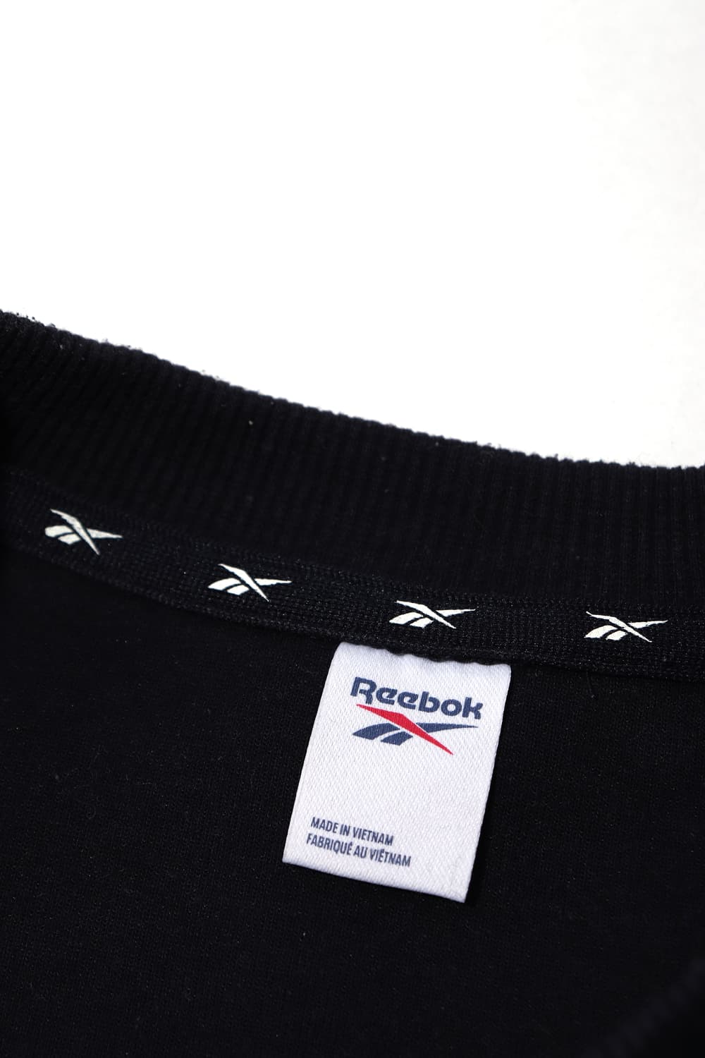 REEBOK 빅로고 네이비 맨투맨 size L 상품이미지4