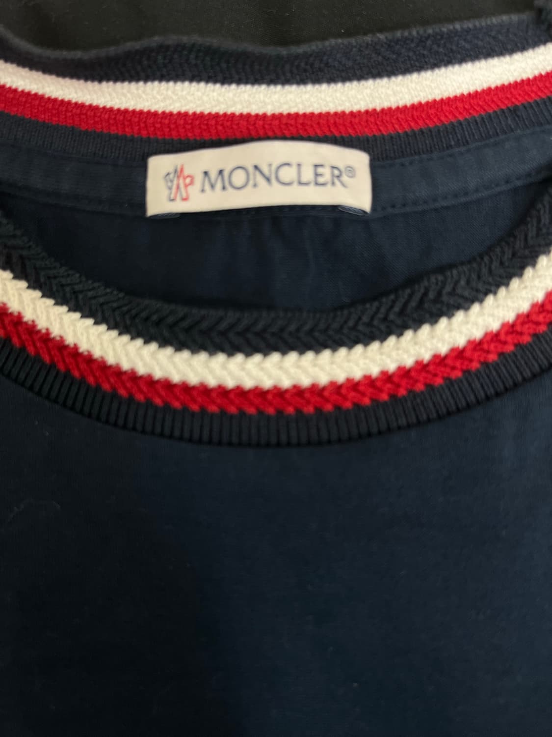 몽클레어 MAGLIA TSHIRT 티셔츠 90~95 상품이미지2