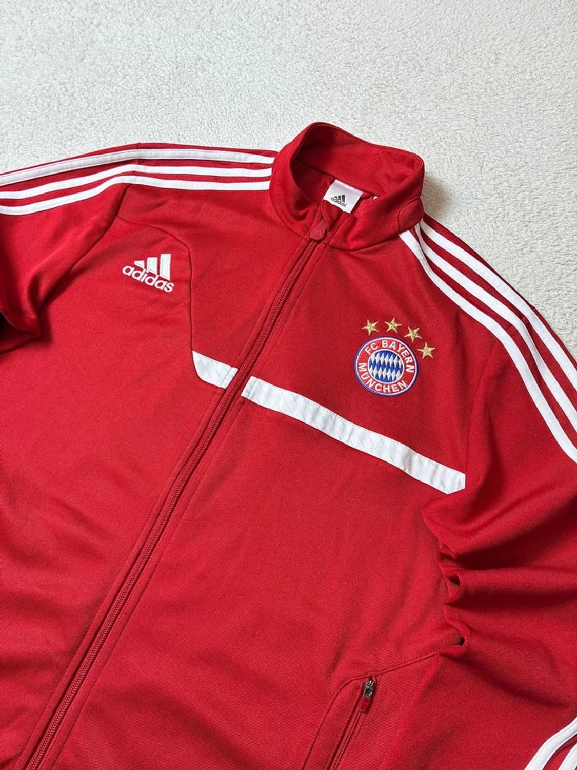 아디다스 x 바이에른 뮌헨 트랙탑 자켓 PN7443 상품이미지2