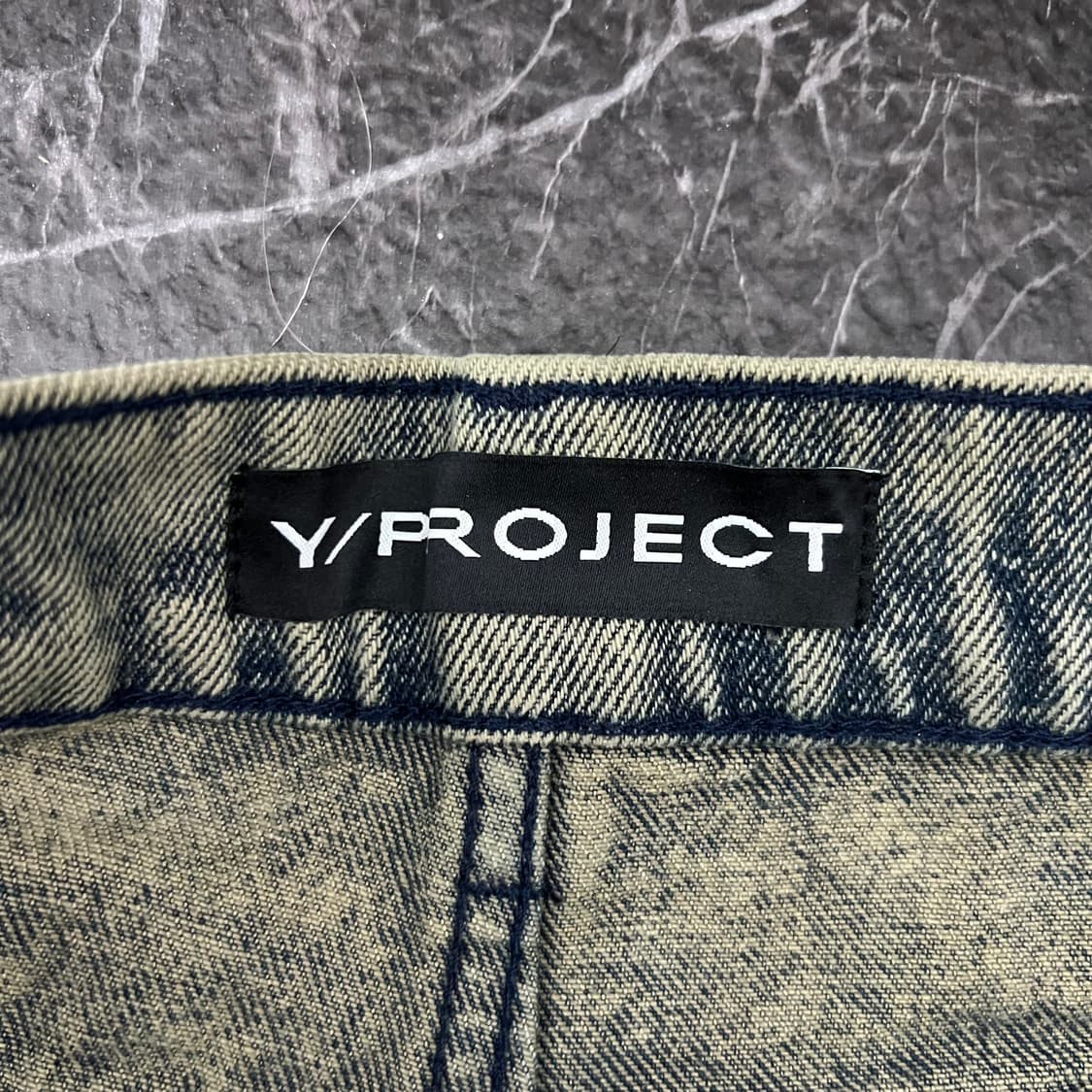 Y/PROJECT 와이프로젝트 튜더 디스트로이드 스플릿 헴 데님팬츠 상품이미지9