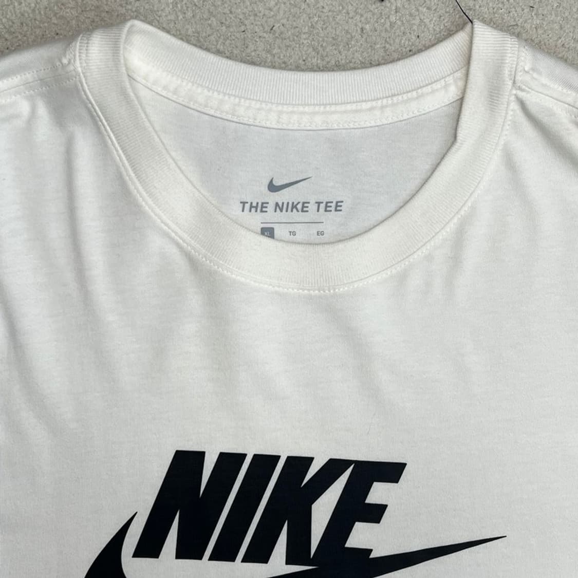 NIKE AIR 티셔츠 XL 상품이미지2
