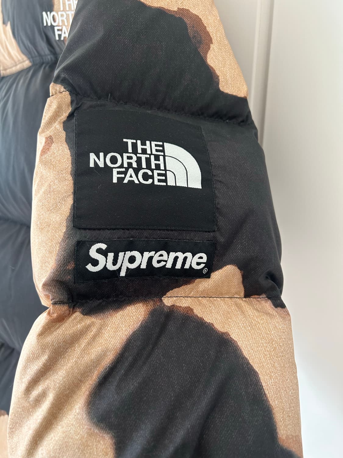 슈프림x노스페이스 눕시 블리치드 데님 상품이미지3