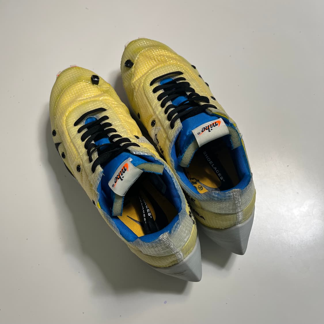 나이키 x 오프화이트 베이퍼스트릿 옐로우 상품이미지4