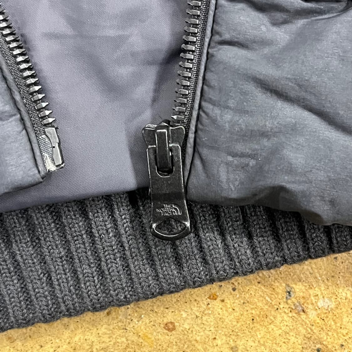 [정품/XL] 노스페이스 블랙 퀄팅 니트 배색 점퍼 b15 상품이미지7