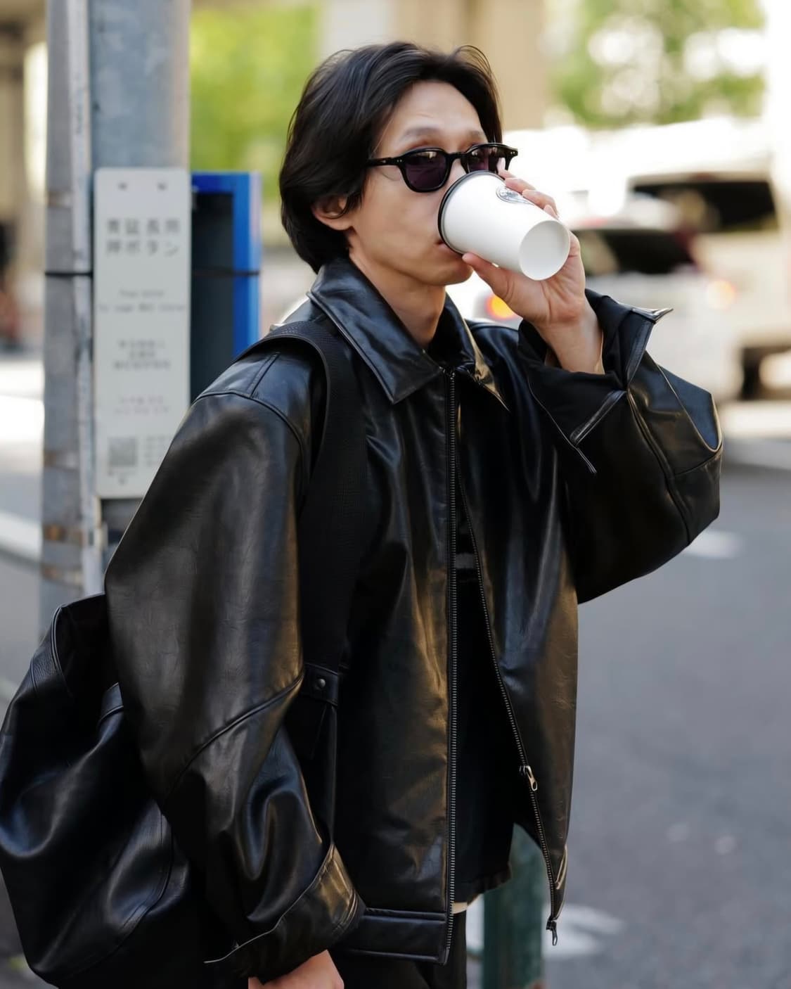 아모멘토 24fw 비건레더 블루종 상품이미지4